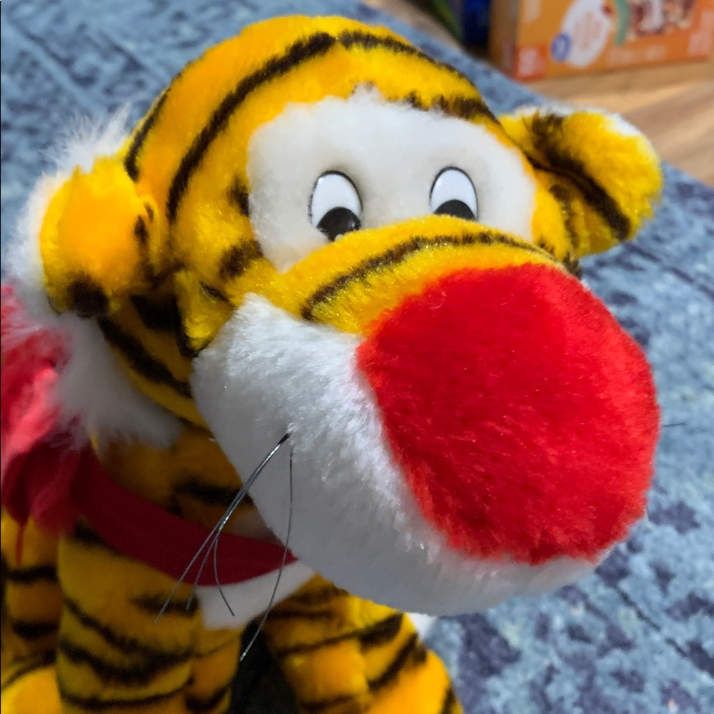 Cute striped tiger sits 12” high,great condition w red nose, whiskers, and tail - Picture 2 of 5